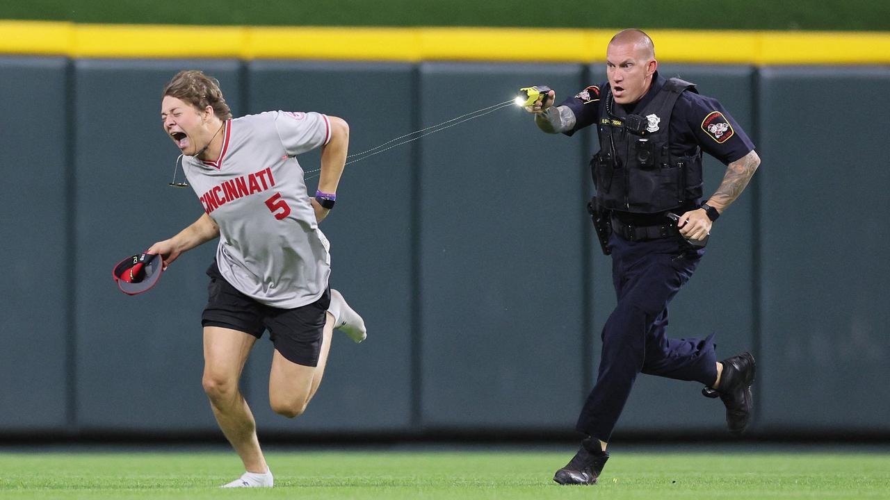 Streaking fan shot with taser on the field