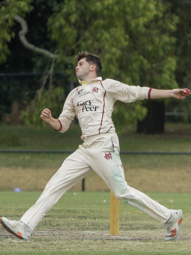 Murrumbeena left-armer Will Harries. Picture: Valeriu Campan