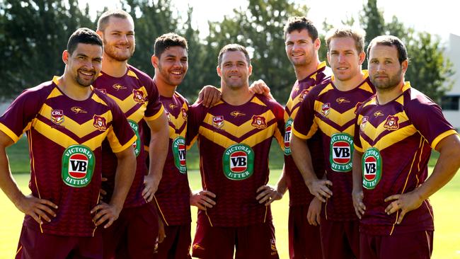 Kelly (third from left) and Anthony Don (third from right) represented NSW Country together in 2017. Picture: Gregg Porteous