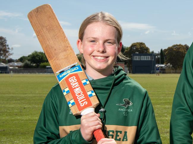 25-11-2022 Jarrod Taylor and daughter Annie, 13, will both make their A grade debut for Anglesea Cricket Club. Picture: Brad Fleet