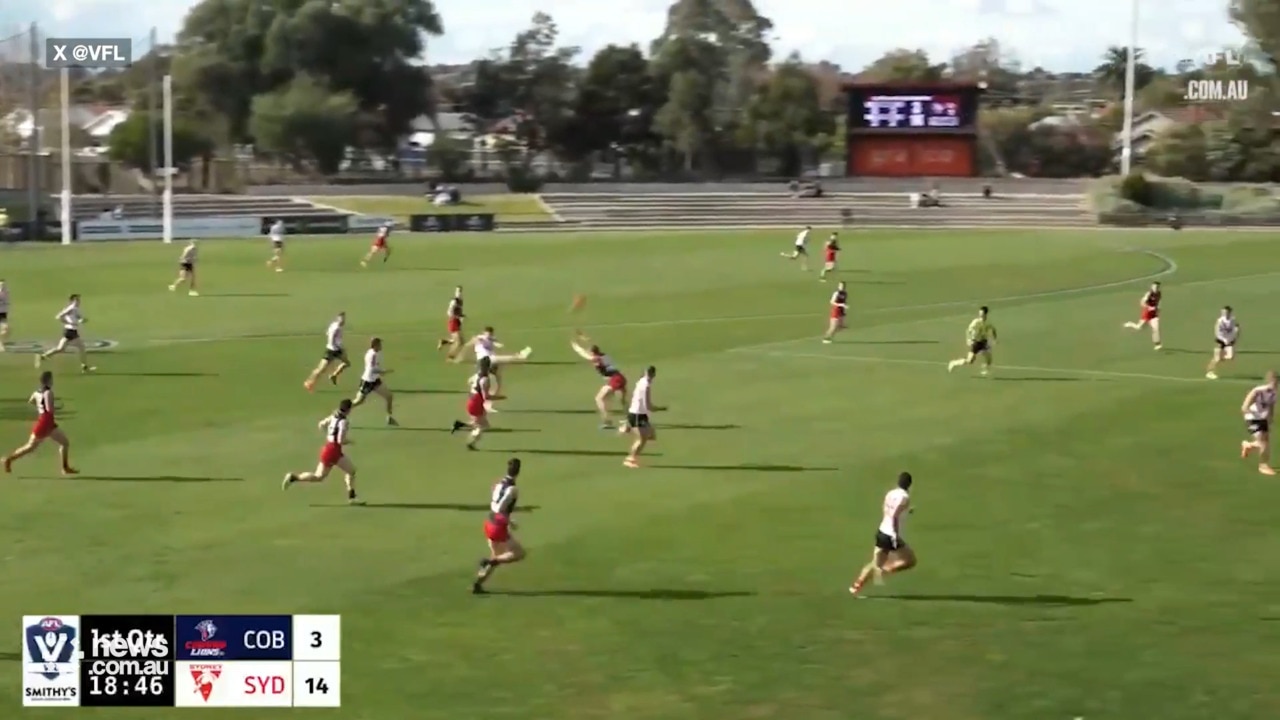 VFL halfback lands monster goal