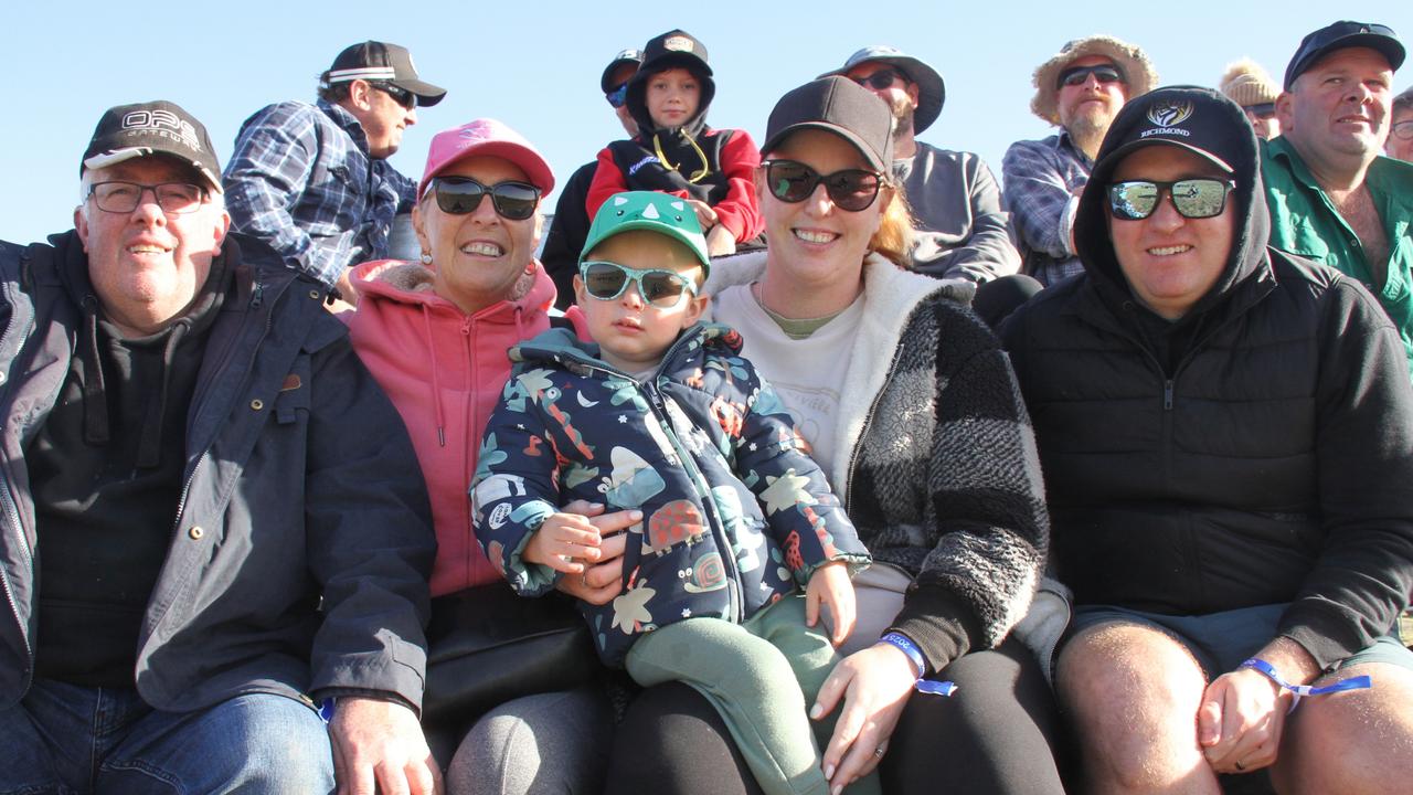 ‘It’s vibing’: Finke fever grips the Red Centre