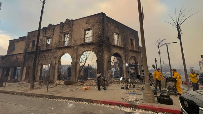 A building in Sunset Boulevard that has been completely gutted by fire. (Photo by Bellocqimages/Bauer-Griffin/GC Images)