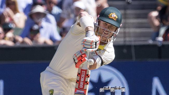 4th Ashes test. Australia vs England at the MCG. David Warner drives Stuart Broad for 4 .Pic: Michael Klein