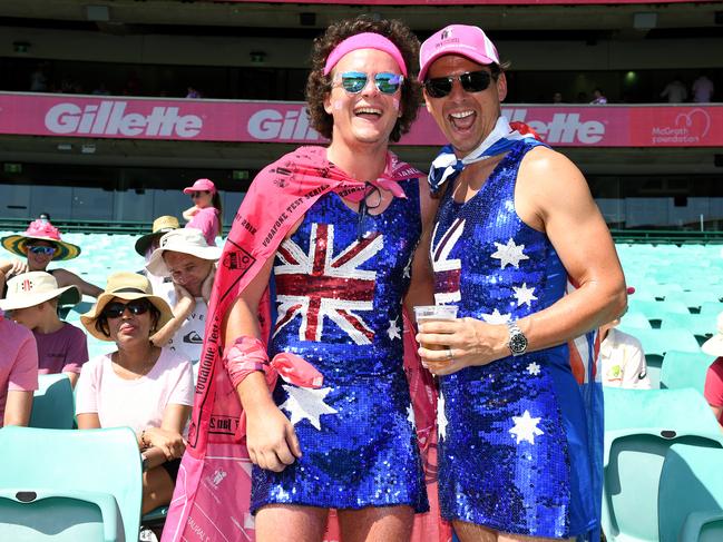 Zac McKenzie and Andrew McDermott pose for a photograph ahead of play at the SCG. Picture: AAP Image/Dan Himbrechts