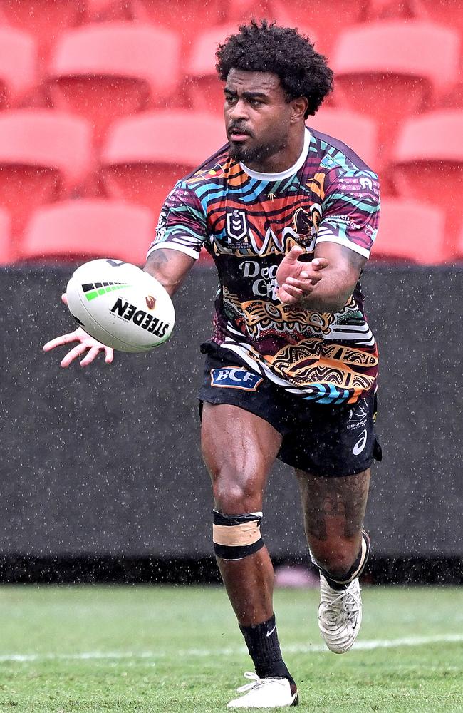 Ezra Mam in his Deadly Choices kit. Picture: Bradley Kanaris/Getty Images