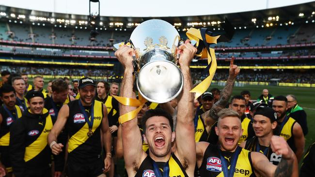 *APAC Sports Pictures of the Week – 2019, September 30* MELBOURNE, AUSTRALIA – SEPTEMBER 28: Captain Trent Cotchin of the Tigers celebrates victory with teammates after the 2019 AFL Grand Final match between the Richmond Tigers and the Greater Western Sydney Giants at Melbourne Cricket Ground on September 28, 2019 in Melbourne, Australia. (Photo by Matt King/AFL Photos/via Getty Images )