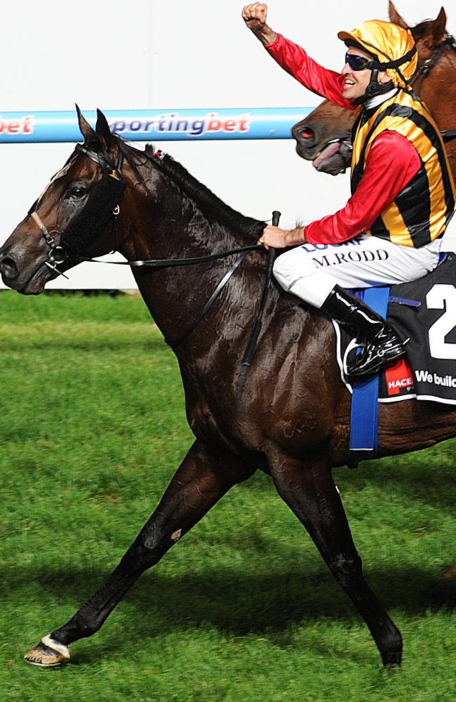 Spirit of Boom scrapes home to win William Reid Stakes at Moonee Valley