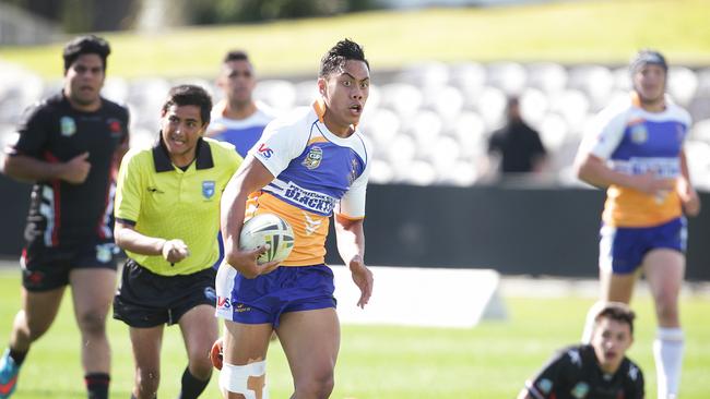 Jarome Luai skips away to score in his Patrician Brothers Blacktown days.