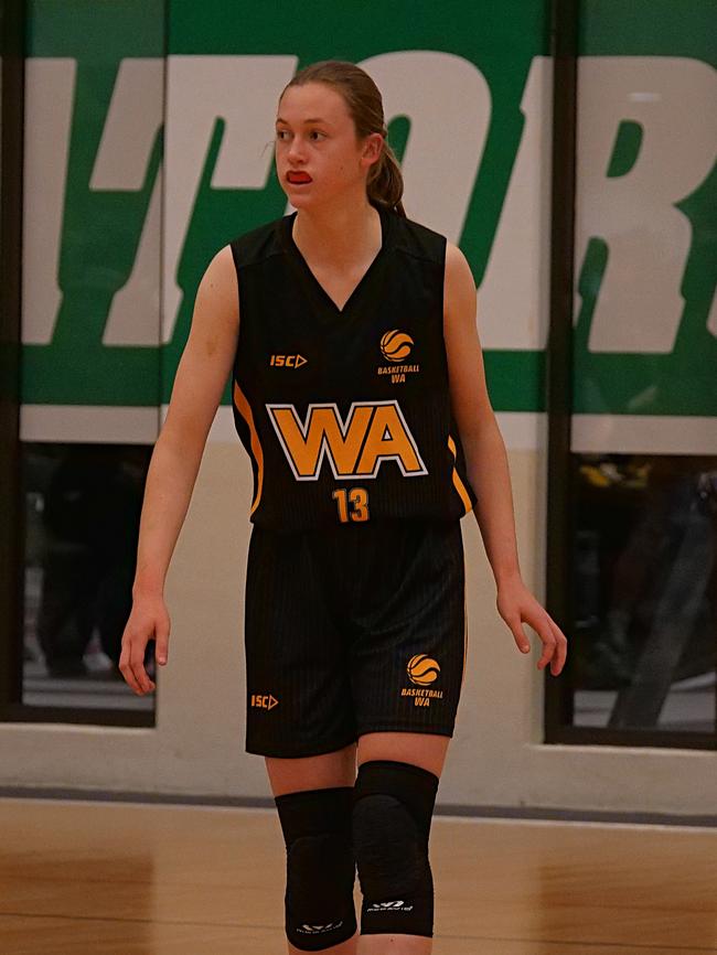 Keely Berry, U16 WA Country Girls.