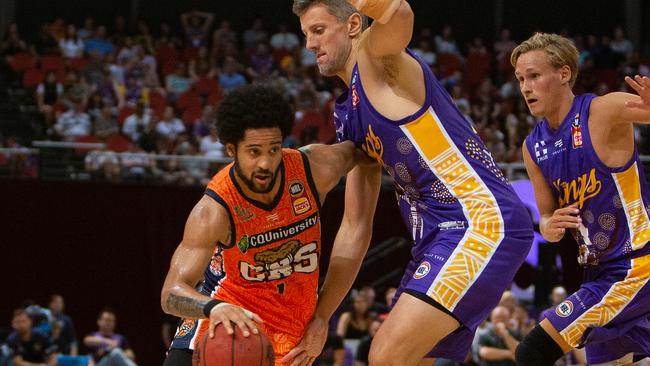 Melo Trimble of the Taipans drives to the basket during the Round 18 NBL match between the Sydney Kings and the Cairns Taipans at Qudos Bank Arena in Sydney, Saturday, February 16, 2019. (AAP Image/Steve Christo) NO ARCHIVING, EDITORIAL USE ONLY