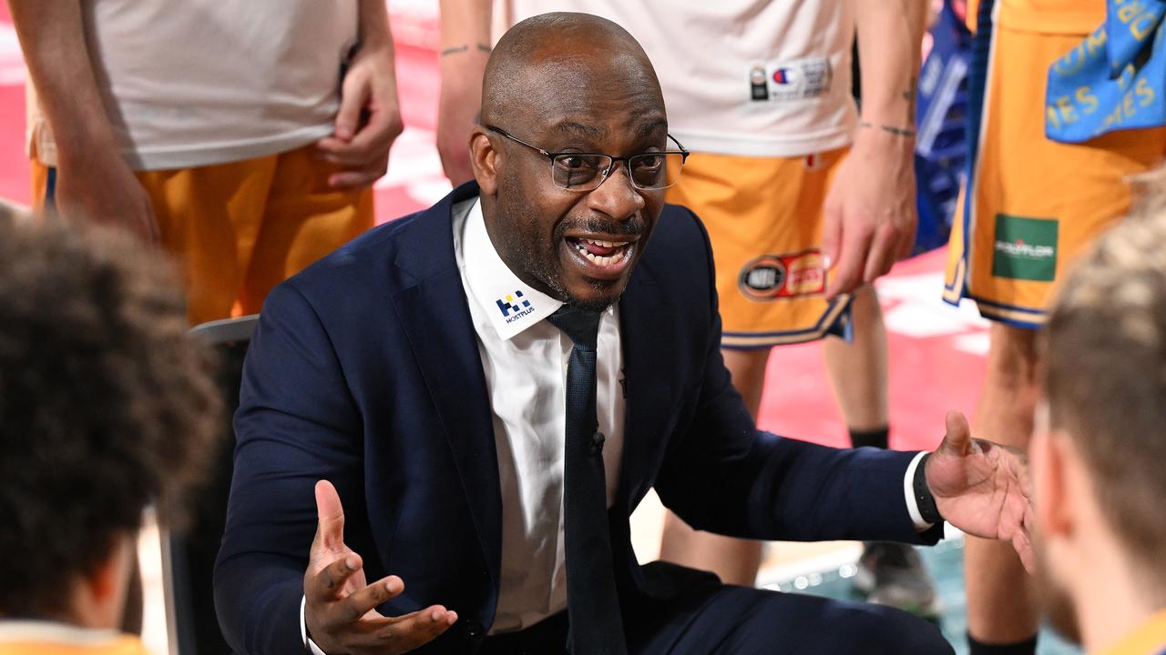 Sydney Kings sharpshooter Dejan Vasiljevic calls out criticism of sacked Brisbane coach James Duncan (pictured). Photo: Steve Bell/Getty Images.