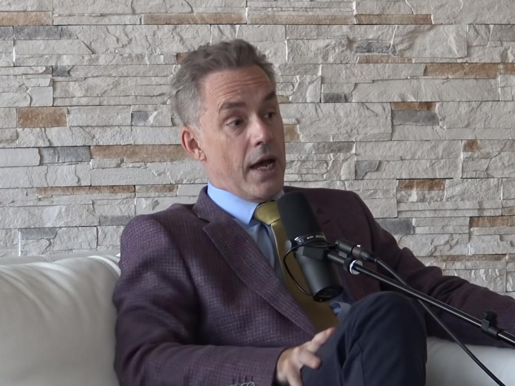 Jordan Peterson has taken aim at Qantas again following the resignation of CEO Alan Joyce.