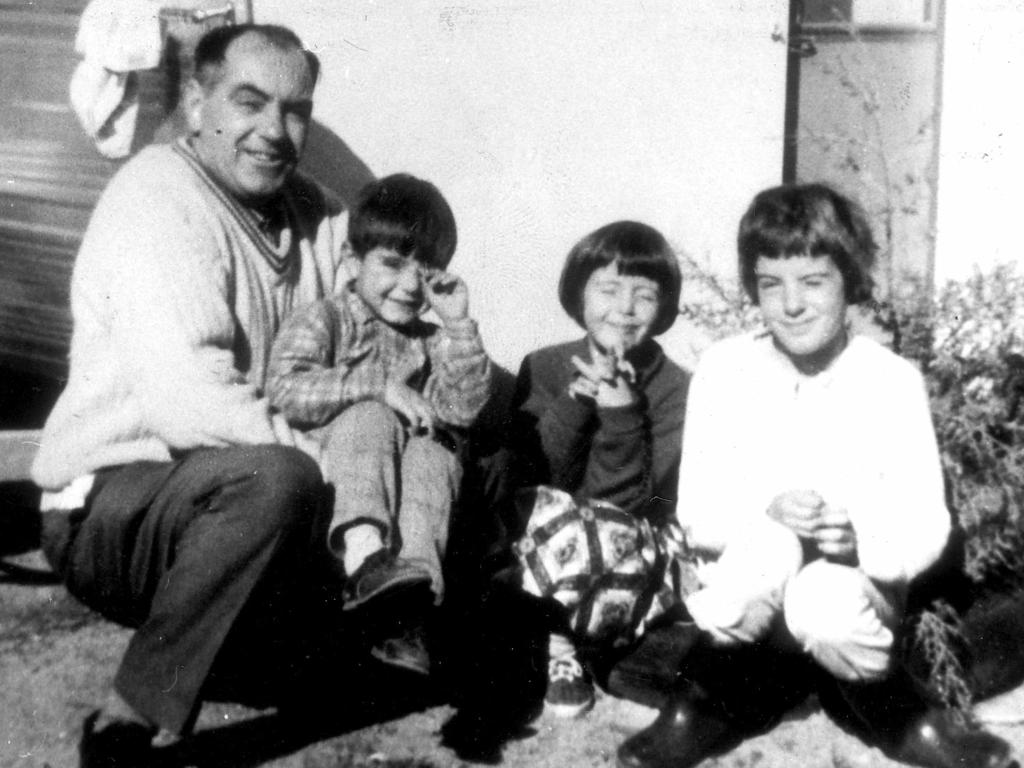 <p>Grant, Arnna and Jane with their father, Jim Beaumont.</p>