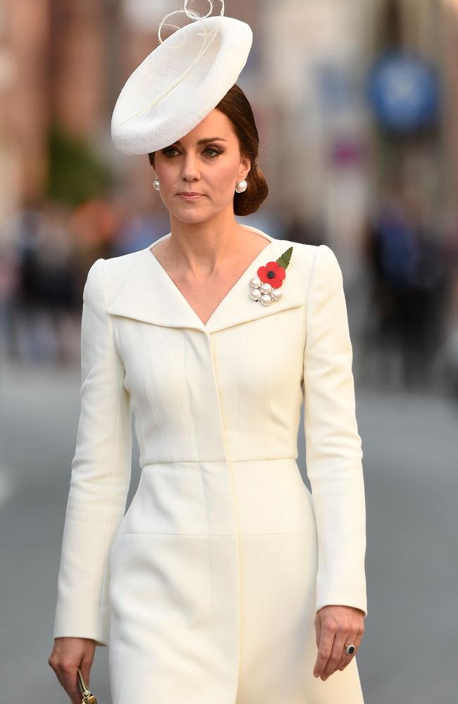 Princess Diana Spencers Style Best Outfits Influence On Kate 