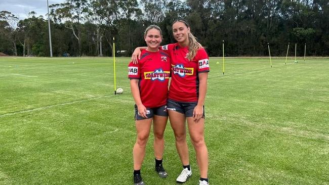 NRLW star and Illawarra Steelers Club captain Keeley Davis (left) debuted last week against the Central Coast Roosters. Photo: Contributed