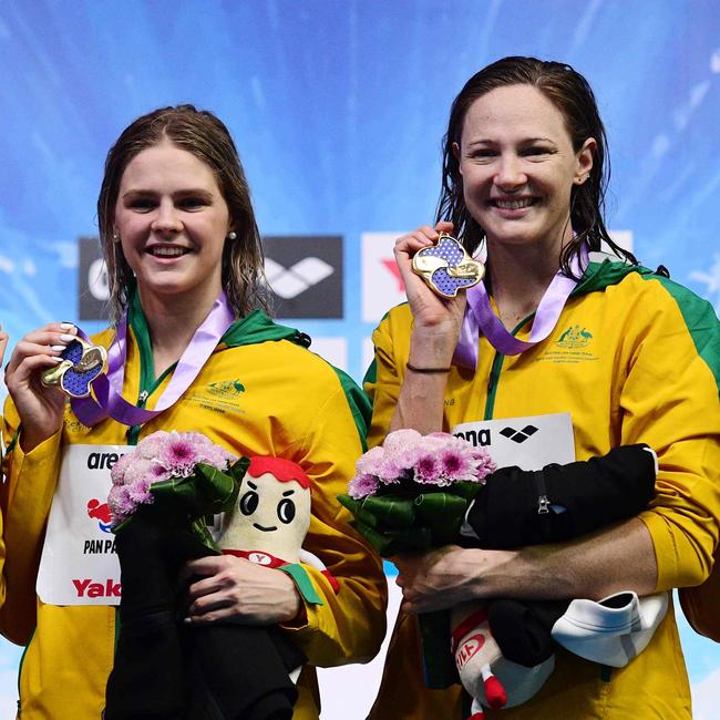 (L-R) Shayna Jack and Cate Campbell on the podium of the 4x100m Free Relay at the 2018 the Pan Pacific Swimming Championships. Picture: Martin Bureau/AFP