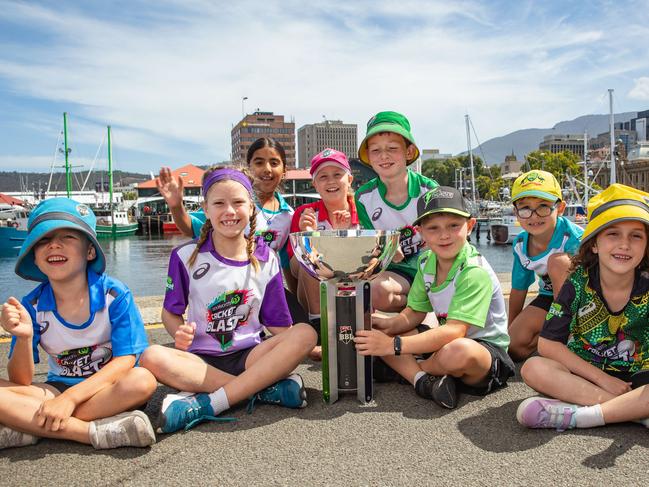 Woolworths Cricket Blast first XI in Hobart prior to the BBL Grand Final. L-R Oliver Anderson, 6, from SA, Rasika Zika Syan, 8, VIC, Frankie Mountney, 8, TAS, Lily Tozer, 10, NSW, Julian Cashman, 8, NSW, Sam Harman, 12, VIC, Joseph Wijenayake, 7 QLD, and Emma de Carvalho, 6, ACT.Picture: Linda Higginson