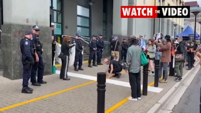 BLM protest outside Police headquarters in Brisbane after death in custody