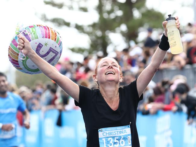 Competitors in  the Gold Coast Marathon.Photograph : Jason O'Brien