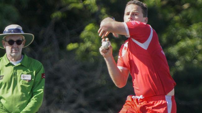 Zacc Klan bowling for Baden Powell. He’s returned to Dromana as senior coach. Picture: Valeriu Campan