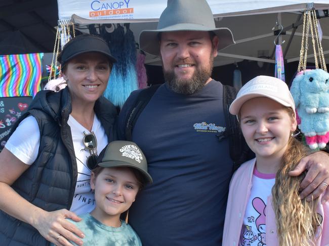 50+ Smiling faces at the Nambour Show