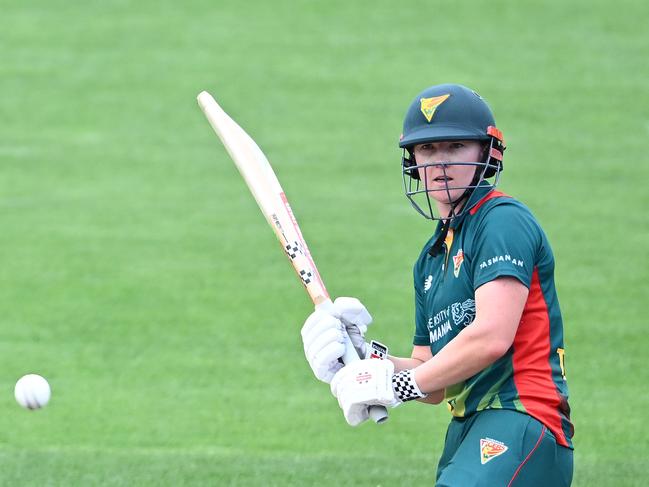 Rachel Trenaman top scored with 80 not out in Tasmania’s WNCL win on Monday. (Photo by Steve Bell/Getty Images)