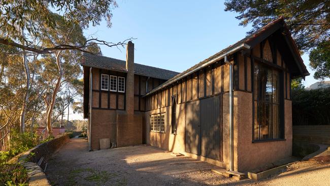 Napier Waller House that will be revamped thanks for a $80,000 grant. Image: Fred Kroh