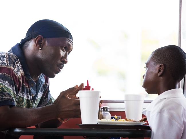 Mahershala Ali’s drug dealing character Juan becomes a mentor to Chiron (played by Alex Hibbert). Picture: Village Roadshow