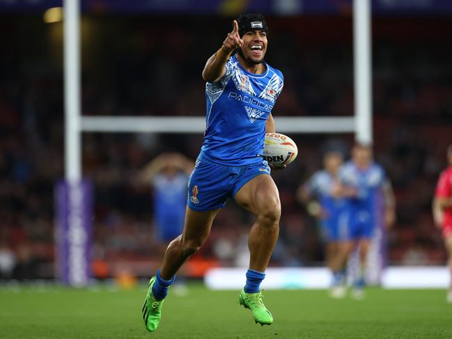 Stephen Crichton breaks away to score his team's fifth try. Picture: Michael Steele/Getty Images