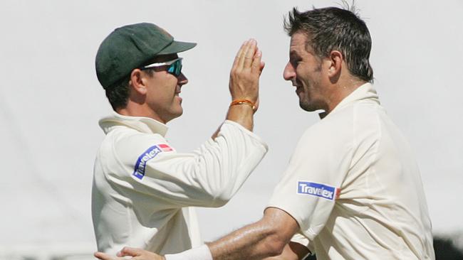 Michael Kasprowicz and Justin Langer were teammates on the 2005 Ashes tour.