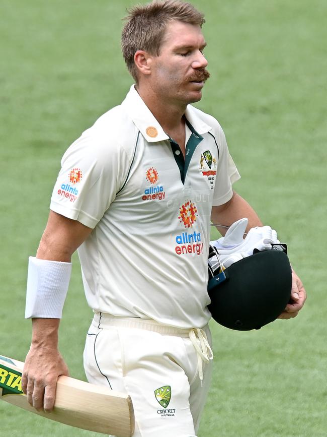 David Warner will be returning to South Africa for the first time since the sandpapergate scandal.