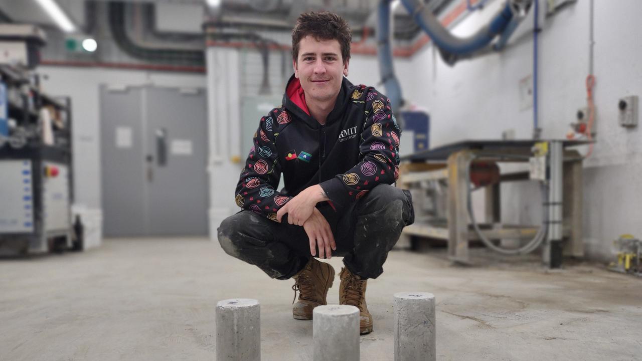 covid-19-waste-rmit-researchers-use-ppe-to-make-concrete-stronger