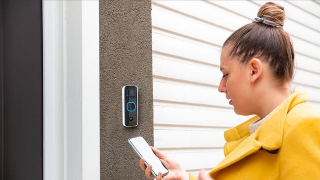 Swann has built an AI-powered doorbell that functions like a housekeeper.