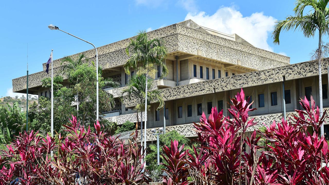 Townsville Court House. Picture: Shae Beplate.