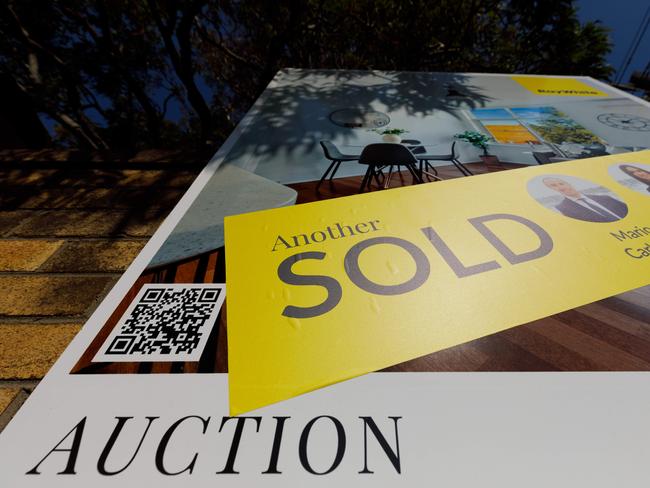 SYDNEY, AUSTRALIA - NewsWire Photos SEPTEMBER 14 2023. Generic housing & real estate house generics. Pic shows a sold sign for an apartment which went to auction in Drummoyne. Picture: NCA NewsWire / Max Mason-Hubers