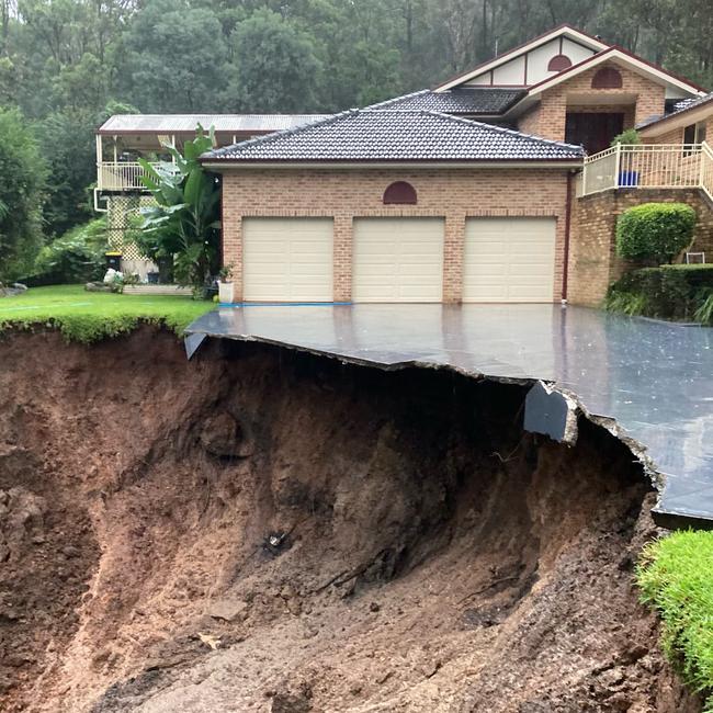 A landslide caused by heavy rain in Emu Heights in the Blue Mountains west of Sydney on Tuesday. Picture: Twitter