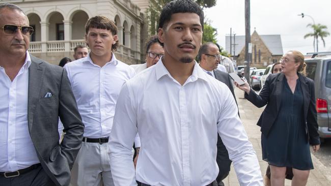 WOLLONGONG AUSTRALIA - NewsWire Photos, 11 DECEMBER, 2023: St George Illawarra Dragons player, Talatau Amone  charged over his role in an alleged rooftop hammer attack leaves Wollongong Court.Picture: NCA NewsWire / Simon Bullard.