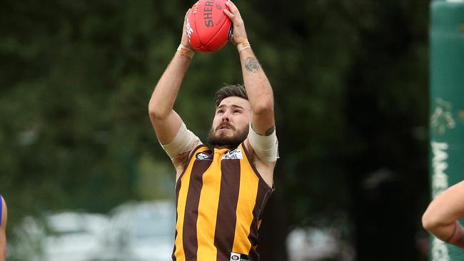 Jack Marris in action for Heidelberg West.