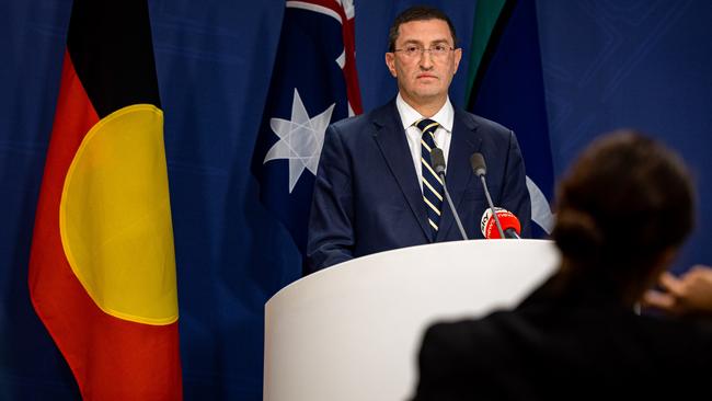 Liberal MP Julian Leeser says the party must seriously engage with rebuilding its branches “because we need them to embody and reflect the vast middle”.