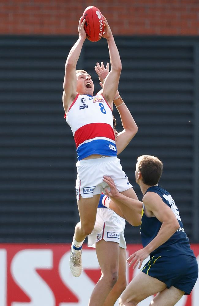 Charlie Clarke takes a mark for Footscray. (Photo by Michael Willson/AFL Photos via Getty Images)