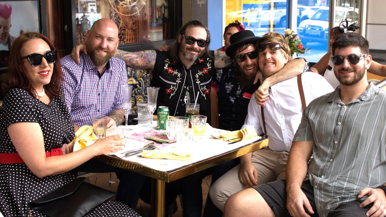 Danni Van, Stevey B, Blakey K, Jordy, Nathy P and Waggy at Gympie's The Dolly and Oats during the Melbourne Cup Races on November 7, 2023.