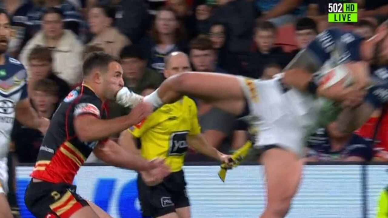 Right in the face! Photo: Fox Sports