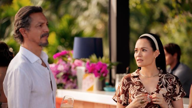 Australian actor Tasneem Roc with American Benjamin Bratt in a scene from Mother of the Bride. Picture: Netflix / Supplied,