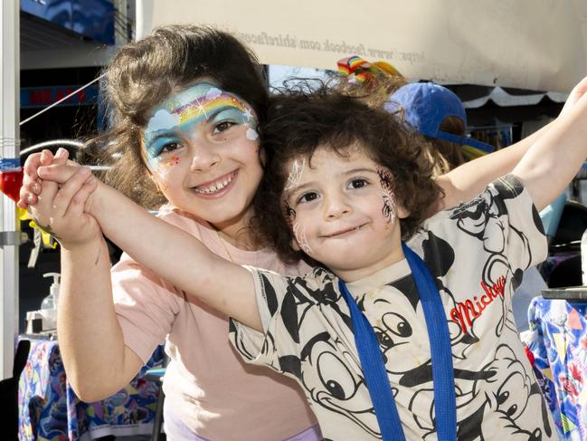 George Raad, 2, Savannah Raad, 5, at CronullaFest at Cronulla on the 09/09/2023. Picture: Daily Telegraph/ Monique Harmer