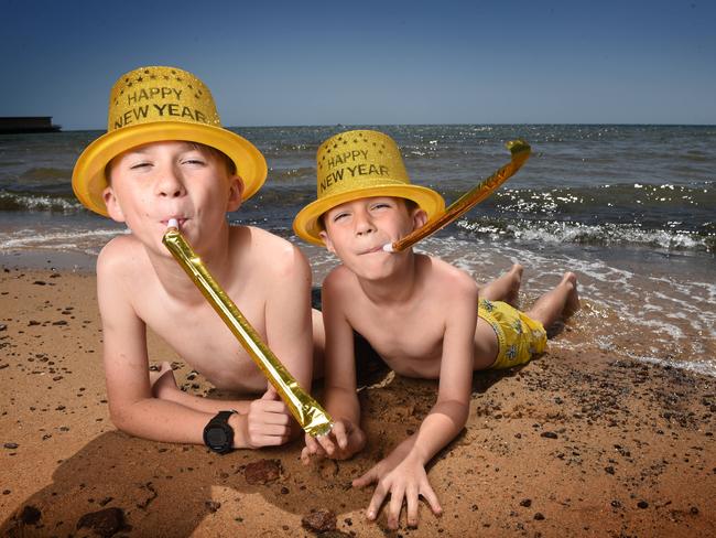 Canadian Bay, Mount Eliza. was the place to be for a last hurrah of 2018 for Jack and Max Eadie. Picture: Tony Gough