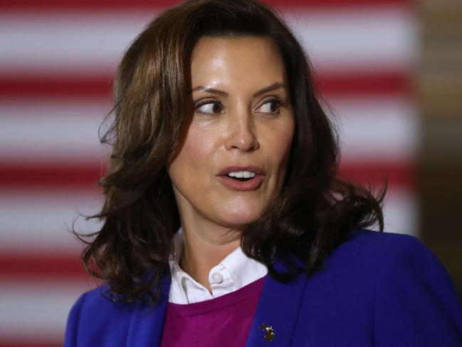 SOUTHFIELD, MICHIGAN - OCTOBER 16: Gov. Gretchen Whitmer introduces Democratic presidential nominee Joe Biden delivers remarks about health care at Beech Woods Recreation Center October 16, 2020 in Southfield,m Michigan. With 18 days until the election, Biden is campaigning in Michigan, a state President Donald Trump won in 2016 by less than 11,000 votes, the narrowest margin of victory in the state's presidential election history.   Chip Somodevilla/Getty Images/AFP == FOR NEWSPAPERS, INTERNET, TELCOS & TELEVISION USE ONLY ==