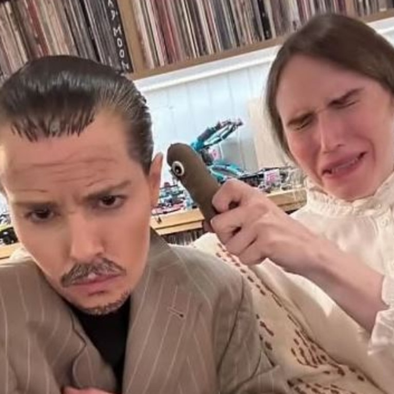 Emily Hampshire dressed up as Johnny Depp and her friend was Amber Heard for Halloween.