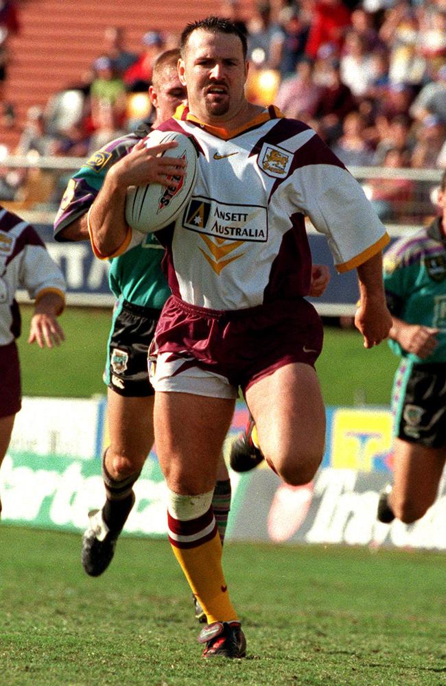 Michael Hancock on the burst for the Broncos in 1998.