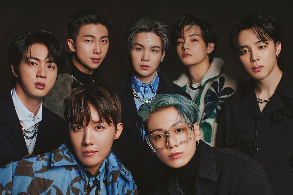 【返品不可】 English Interview GQ BTS Translations: our Introducing アート+エンタメ+ホビー